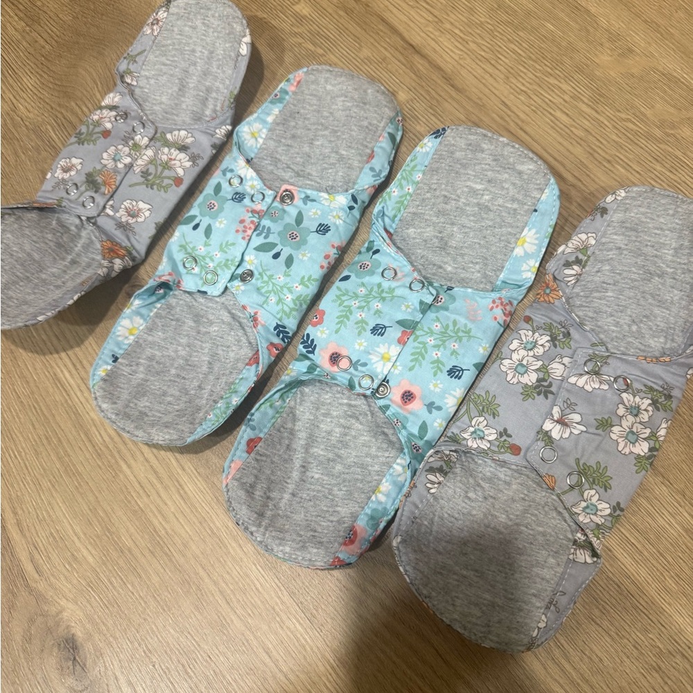 Floral Patterned Women’s cotton pads